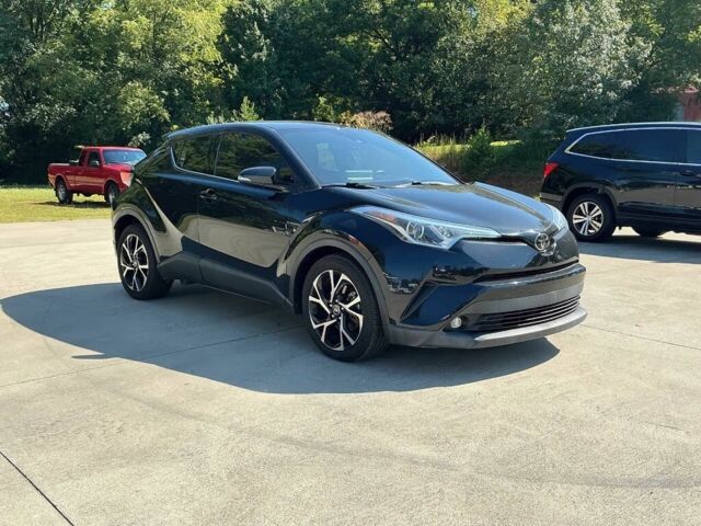 Черный Тойота C-HR, объемом двигателя 2 л и пробегом 41 тыс. км за 11000 $, фото 2 на Automoto.ua