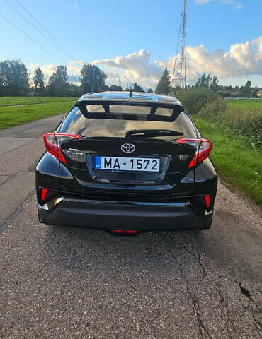 Черный Тойота C-HR, объемом двигателя 1.2 л и пробегом 147 тыс. км за 15346 $, фото 6 на Automoto.ua