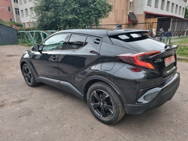 Черный Тойота C-HR, объемом двигателя 1.8 л и пробегом 105 тыс. км за 25200 $, фото 9 на Automoto.ua