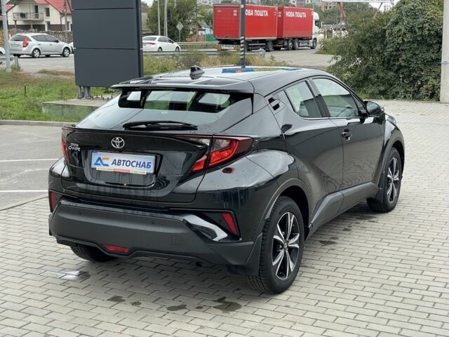 Черный Тойота C-HR, объемом двигателя 1.2 л и пробегом 76 тыс. км за 19900 $, фото 3 на Automoto.ua