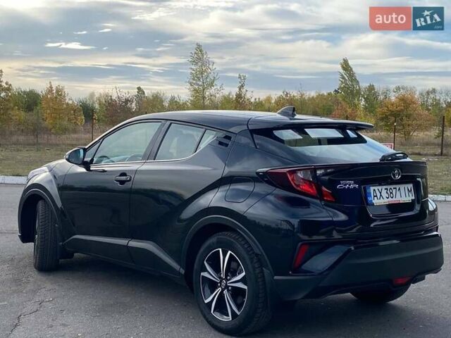Черный Тойота C-HR, объемом двигателя 1.2 л и пробегом 76 тыс. км за 19900 $, фото 8 на Automoto.ua