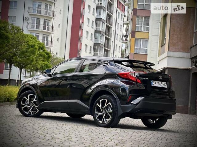 Черный Тойота C-HR, объемом двигателя 2 л и пробегом 56 тыс. км за 22500 $, фото 11 на Automoto.ua