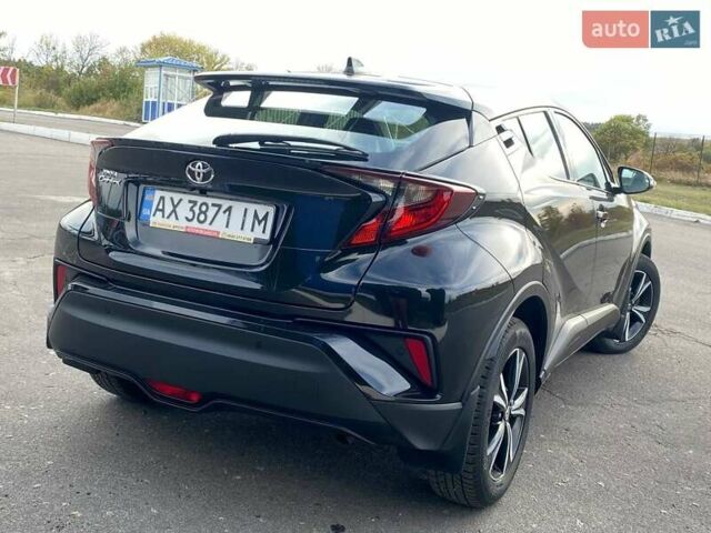 Черный Тойота C-HR, объемом двигателя 1.2 л и пробегом 76 тыс. км за 19900 $, фото 14 на Automoto.ua