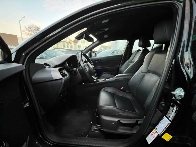 Черный Тойота C-HR, объемом двигателя 2 л и пробегом 45 тыс. км за 7500 $, фото 8 на Automoto.ua
