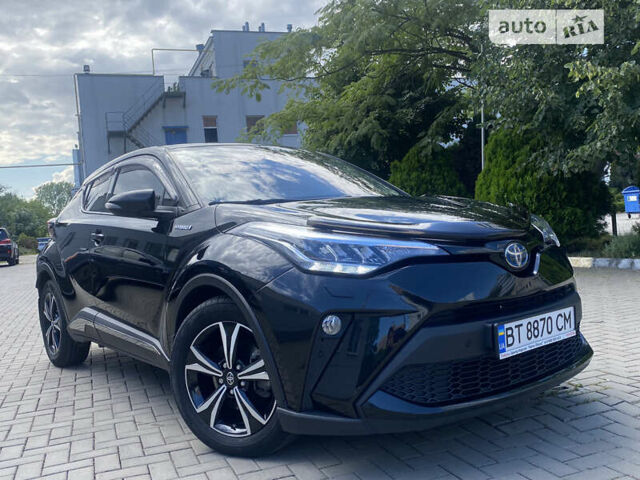 Черный Тойота C-HR, объемом двигателя 1.8 л и пробегом 36 тыс. км за 29200 $, фото 2 на Automoto.ua