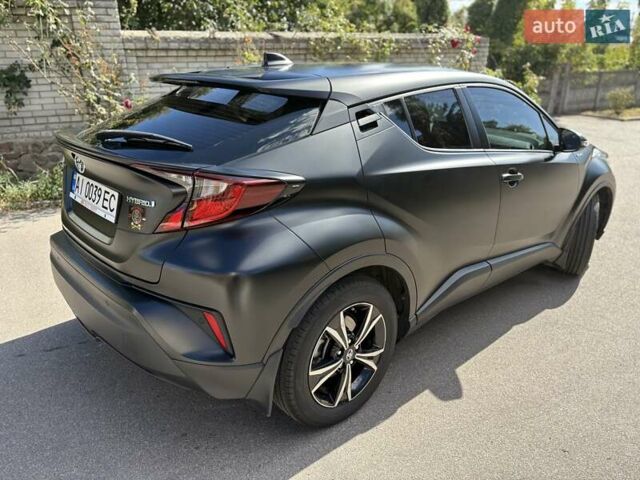 Чорний Тойота C-HR, об'ємом двигуна 1.8 л та пробігом 41 тис. км за 27999 $, фото 2 на Automoto.ua