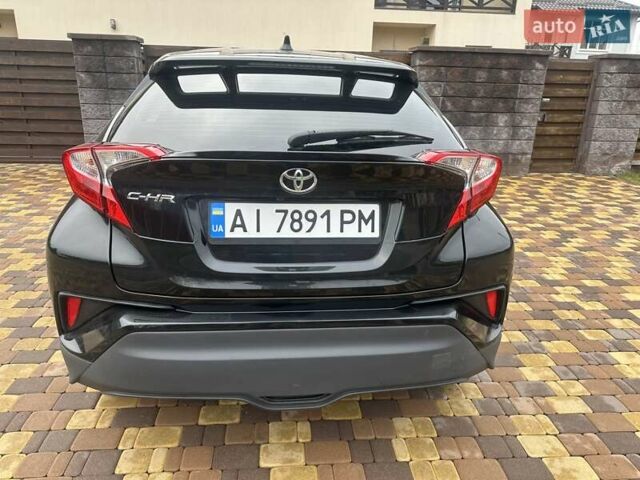 Черный Тойота C-HR, объемом двигателя 2 л и пробегом 68 тыс. км за 18999 $, фото 5 на Automoto.ua