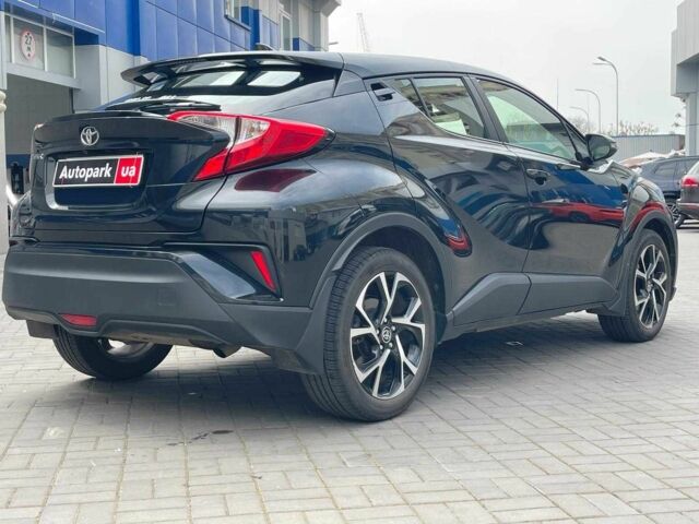 Черный Тойота C-HR, объемом двигателя 2 л и пробегом 26 тыс. км за 25690 $, фото 14 на Automoto.ua