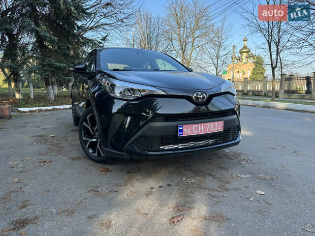 Черный Тойота C-HR, объемом двигателя 2 л и пробегом 114 тыс. км за 19900 $, фото 15 на Automoto.ua