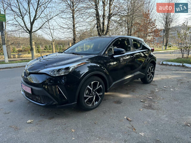 Черный Тойота C-HR, объемом двигателя 2 л и пробегом 114 тыс. км за 19900 $, фото 5 на Automoto.ua