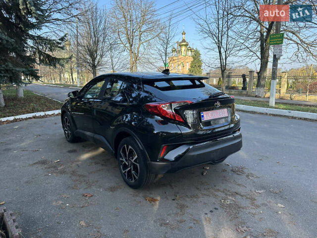 Черный Тойота C-HR, объемом двигателя 2 л и пробегом 114 тыс. км за 19900 $, фото 11 на Automoto.ua