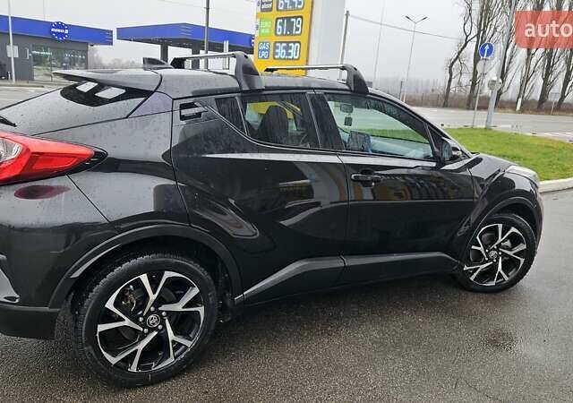 Чорний Тойота C-HR, об'ємом двигуна 2 л та пробігом 37 тис. км за 21555 $, фото 7 на Automoto.ua