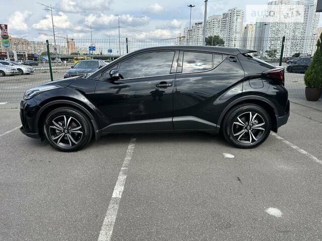 Чорний Тойота C-HR, об'ємом двигуна 1.2 л та пробігом 9 тис. км за 28900 $, фото 10 на Automoto.ua