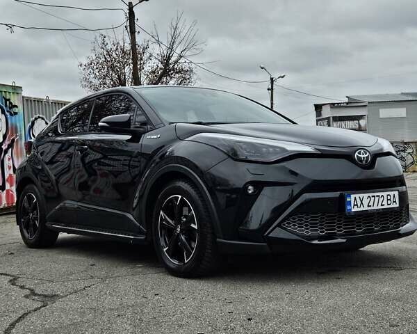 Чорний Тойота C-HR, об'ємом двигуна 1.99 л та пробігом 57 тис. км за 30000 $, фото 11 на Automoto.ua
