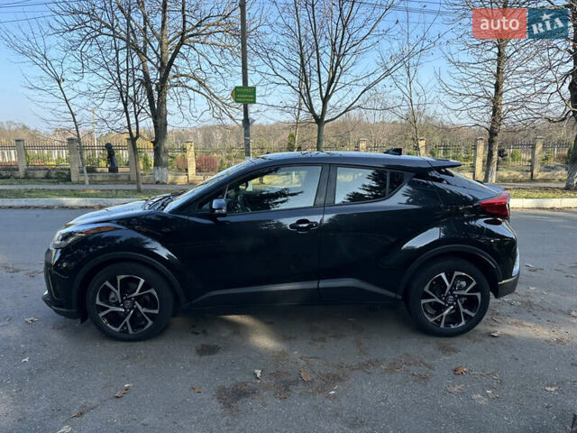 Черный Тойота C-HR, объемом двигателя 2 л и пробегом 114 тыс. км за 19900 $, фото 7 на Automoto.ua
