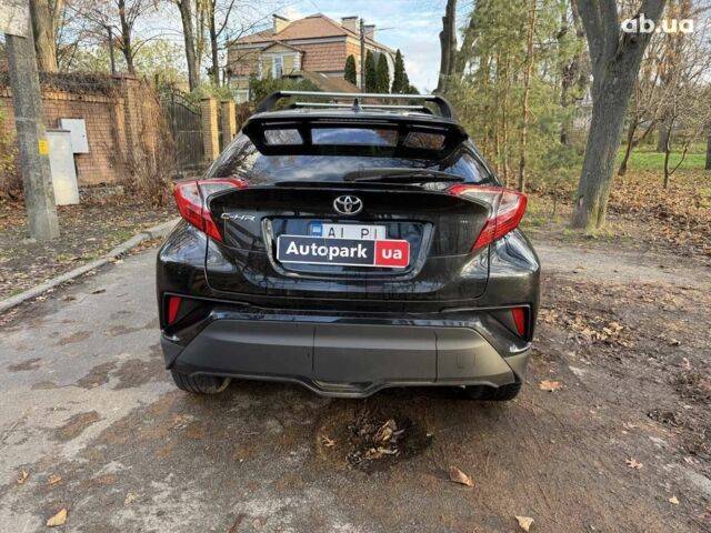 Чорний Тойота C-HR, об'ємом двигуна 2 л та пробігом 38 тис. км за 21990 $, фото 6 на Automoto.ua