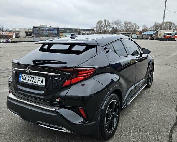 Чорний Тойота C-HR, об'ємом двигуна 1.99 л та пробігом 57 тис. км за 30000 $, фото 23 на Automoto.ua