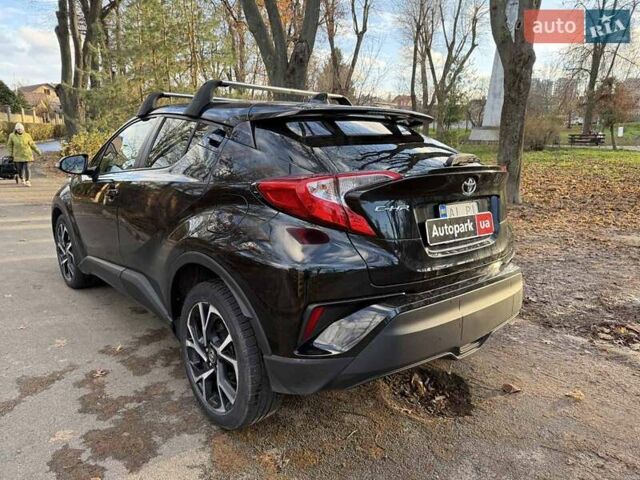 Чорний Тойота C-HR, об'ємом двигуна 2 л та пробігом 38 тис. км за 21990 $, фото 7 на Automoto.ua