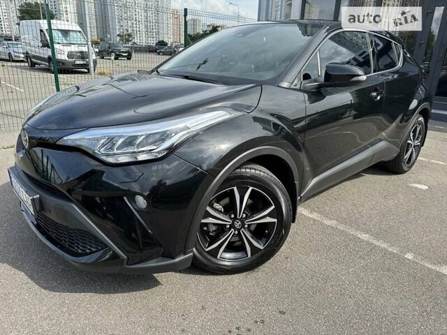 Чорний Тойота C-HR, об'ємом двигуна 1.2 л та пробігом 9 тис. км за 28900 $, фото 4 на Automoto.ua