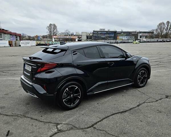 Чорний Тойота C-HR, об'ємом двигуна 1.99 л та пробігом 57 тис. км за 30000 $, фото 24 на Automoto.ua
