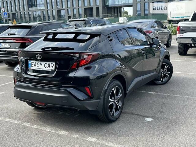 Чорний Тойота C-HR, об'ємом двигуна 1.2 л та пробігом 9 тис. км за 28900 $, фото 1 на Automoto.ua