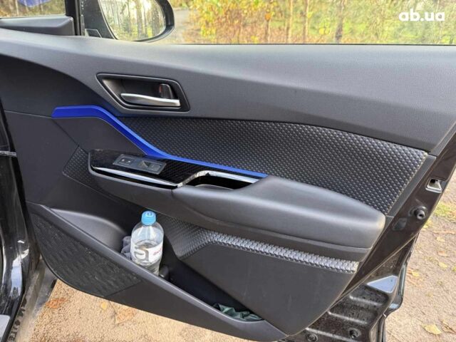 Чорний Тойота C-HR, об'ємом двигуна 2 л та пробігом 38 тис. км за 21990 $, фото 21 на Automoto.ua
