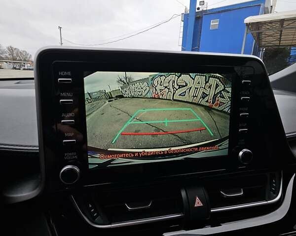 Чорний Тойота C-HR, об'ємом двигуна 1.99 л та пробігом 57 тис. км за 30000 $, фото 7 на Automoto.ua