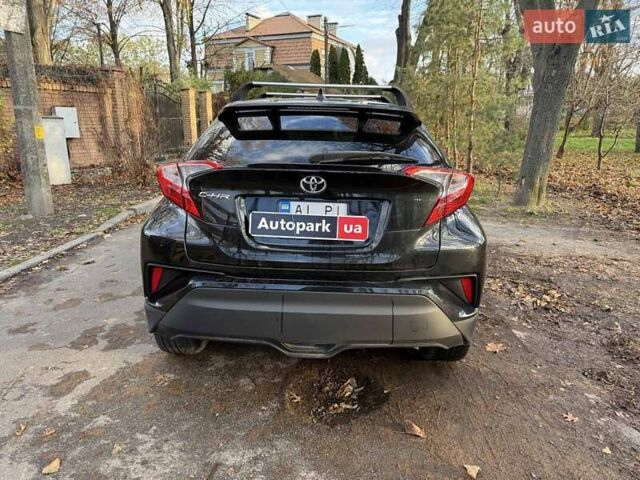 Чорний Тойота C-HR, об'ємом двигуна 2 л та пробігом 38 тис. км за 21990 $, фото 6 на Automoto.ua