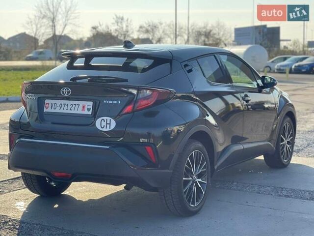 Черный Тойота C-HR, объемом двигателя 0 л и пробегом 2 тыс. км за 32750 $, фото 10 на Automoto.ua
