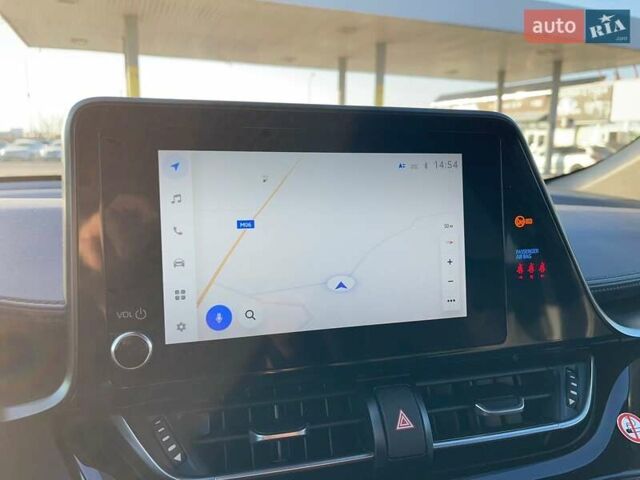 Черный Тойота C-HR, объемом двигателя 0 л и пробегом 2 тыс. км за 32750 $, фото 31 на Automoto.ua