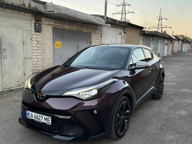 Фіолетовий Тойота C-HR, об'ємом двигуна 1.8 л та пробігом 40 тис. км за 36500 $, фото 2 на Automoto.ua