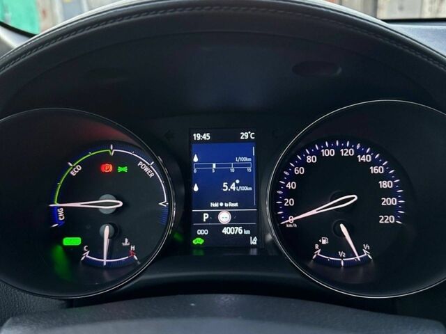 Фіолетовий Тойота C-HR, об'ємом двигуна 1.8 л та пробігом 40 тис. км за 36500 $, фото 3 на Automoto.ua