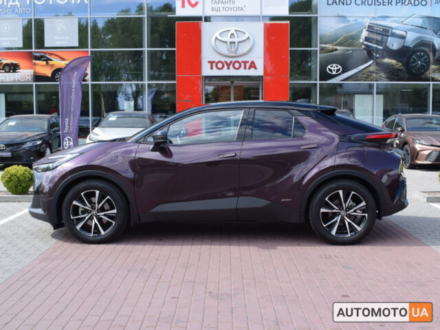 Фиолетовый Тойота C-HR, объемом двигателя 2 л и пробегом 17 тыс. км за 39500 $, фото 2 на Automoto.ua
