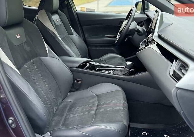 Фіолетовий Тойота C-HR, об'ємом двигуна 1.8 л та пробігом 42 тис. км за 33000 $, фото 20 на Automoto.ua