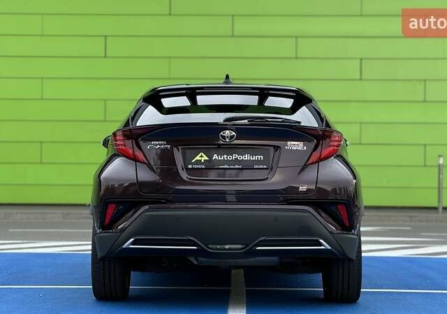 Фіолетовий Тойота C-HR, об'ємом двигуна 1.8 л та пробігом 42 тис. км за 33000 $, фото 6 на Automoto.ua