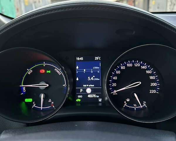 Фіолетовий Тойота C-HR, об'ємом двигуна 1.8 л та пробігом 40 тис. км за 37500 $, фото 6 на Automoto.ua