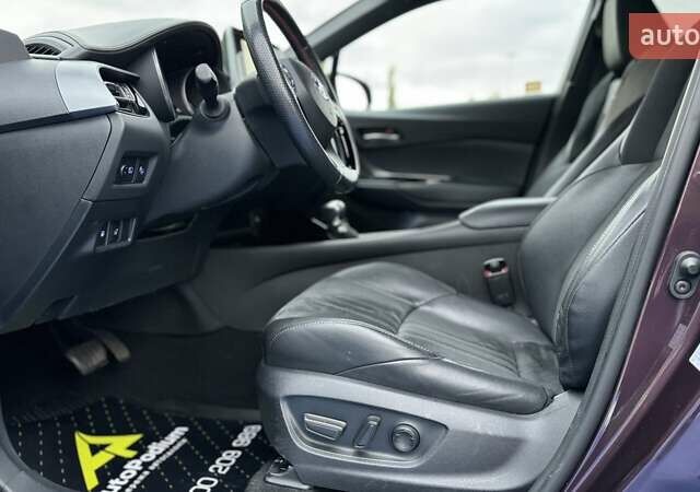 Фіолетовий Тойота C-HR, об'ємом двигуна 1.8 л та пробігом 42 тис. км за 33000 $, фото 14 на Automoto.ua
