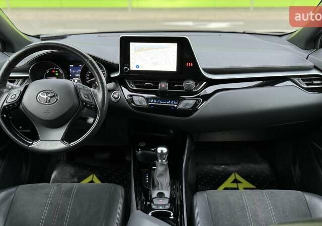 Фіолетовий Тойота C-HR, об'ємом двигуна 1.8 л та пробігом 42 тис. км за 33000 $, фото 23 на Automoto.ua