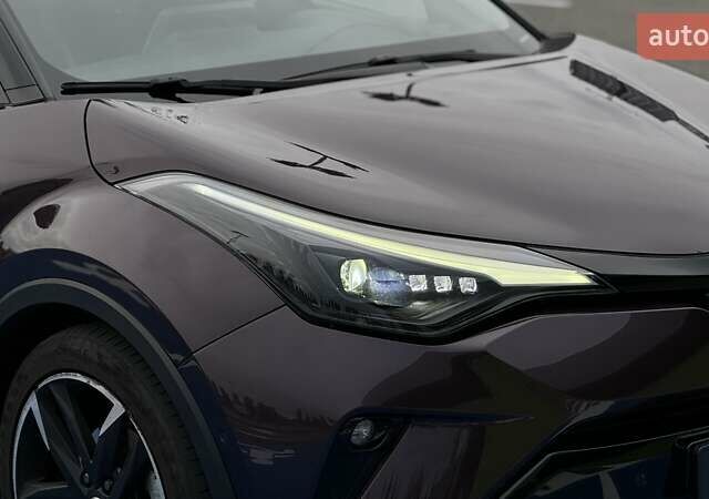 Фіолетовий Тойота C-HR, об'ємом двигуна 1.8 л та пробігом 42 тис. км за 33000 $, фото 36 на Automoto.ua