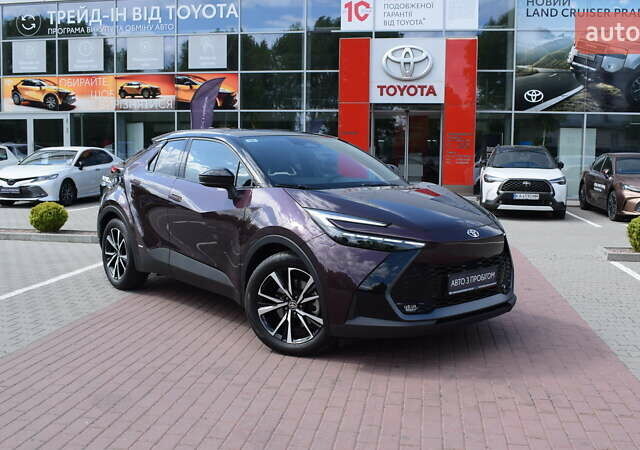 Фіолетовий Тойота C-HR, об'ємом двигуна 1.99 л та пробігом 17 тис. км за 39500 $, фото 19 на Automoto.ua
