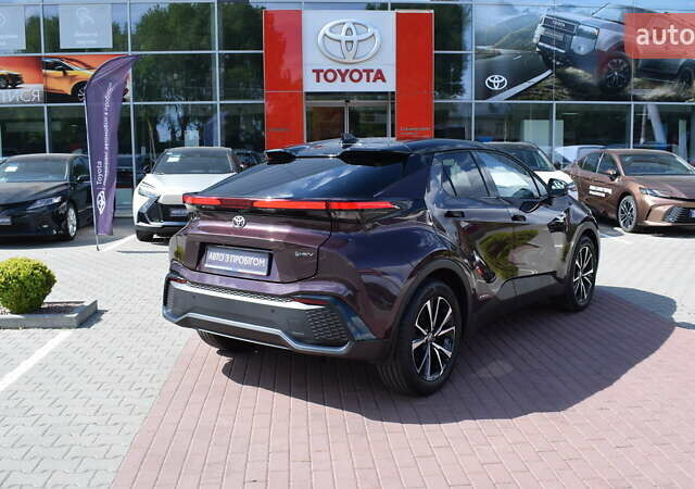 Фіолетовий Тойота C-HR, об'ємом двигуна 1.99 л та пробігом 17 тис. км за 39500 $, фото 18 на Automoto.ua