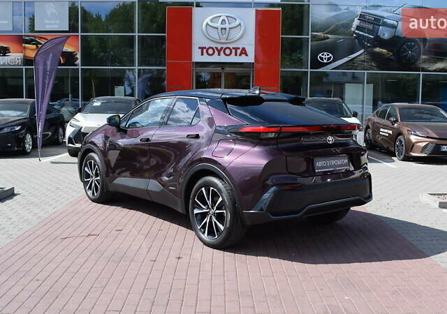 Фіолетовий Тойота C-HR, об'ємом двигуна 1.99 л та пробігом 17 тис. км за 39500 $, фото 1 на Automoto.ua