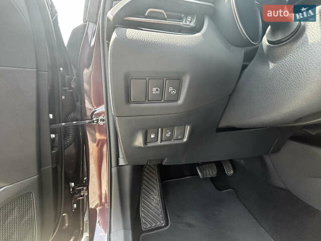 Фиолетовый Тойота C-HR, объемом двигателя 1.99 л и пробегом 39 тыс. км за 32000 $, фото 33 на Automoto.ua