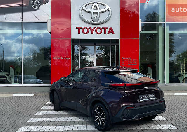 Фиолетовый Тойота C-HR, объемом двигателя 1.99 л и пробегом 34 тыс. км за 33788 $, фото 1 на Automoto.ua