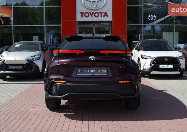 Фіолетовий Тойота C-HR, об'ємом двигуна 1.99 л та пробігом 17 тис. км за 39500 $, фото 3 на Automoto.ua