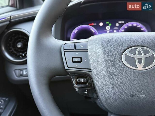 Фиолетовый Тойота C-HR, объемом двигателя 1.8 л и пробегом 2 тыс. км за 35300 $, фото 44 на Automoto.ua