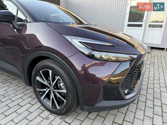 Фиолетовый Тойота C-HR, объемом двигателя 1.8 л и пробегом 2 тыс. км за 35300 $, фото 8 на Automoto.ua