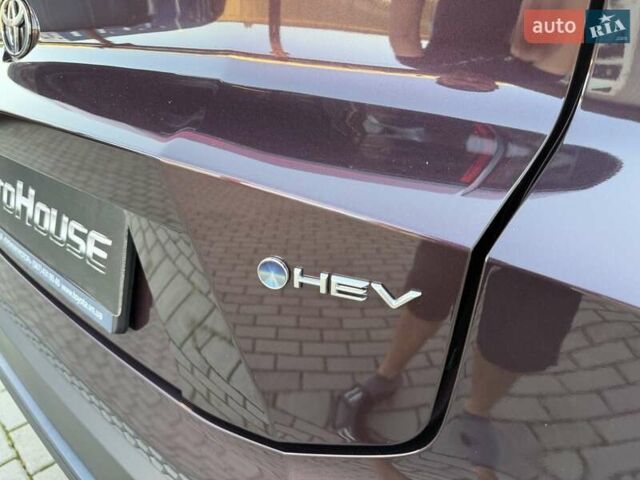 Фиолетовый Тойота C-HR, объемом двигателя 1.8 л и пробегом 2 тыс. км за 35300 $, фото 29 на Automoto.ua