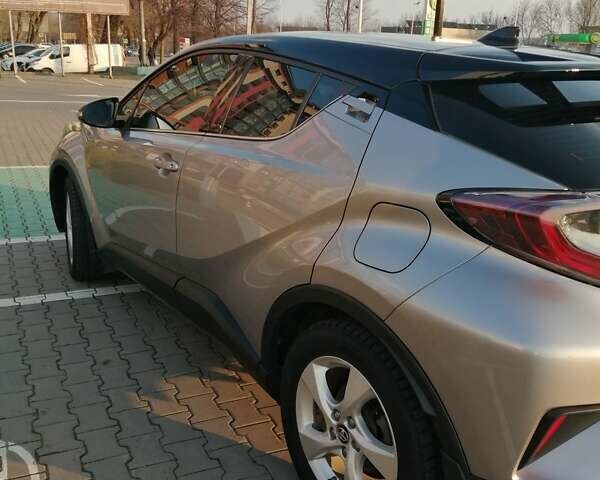 Коричневый Тойота C-HR, объемом двигателя 1.2 л и пробегом 199 тыс. км за 15300 $, фото 10 на Automoto.ua