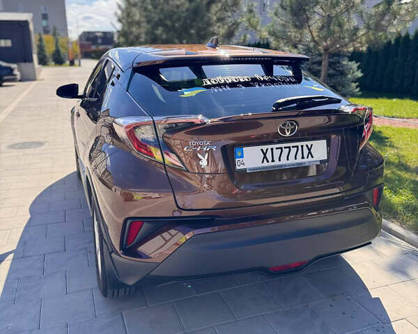Коричневий Тойота C-HR, об'ємом двигуна 1.99 л та пробігом 128 тис. км за 23900 $, фото 25 на Automoto.ua